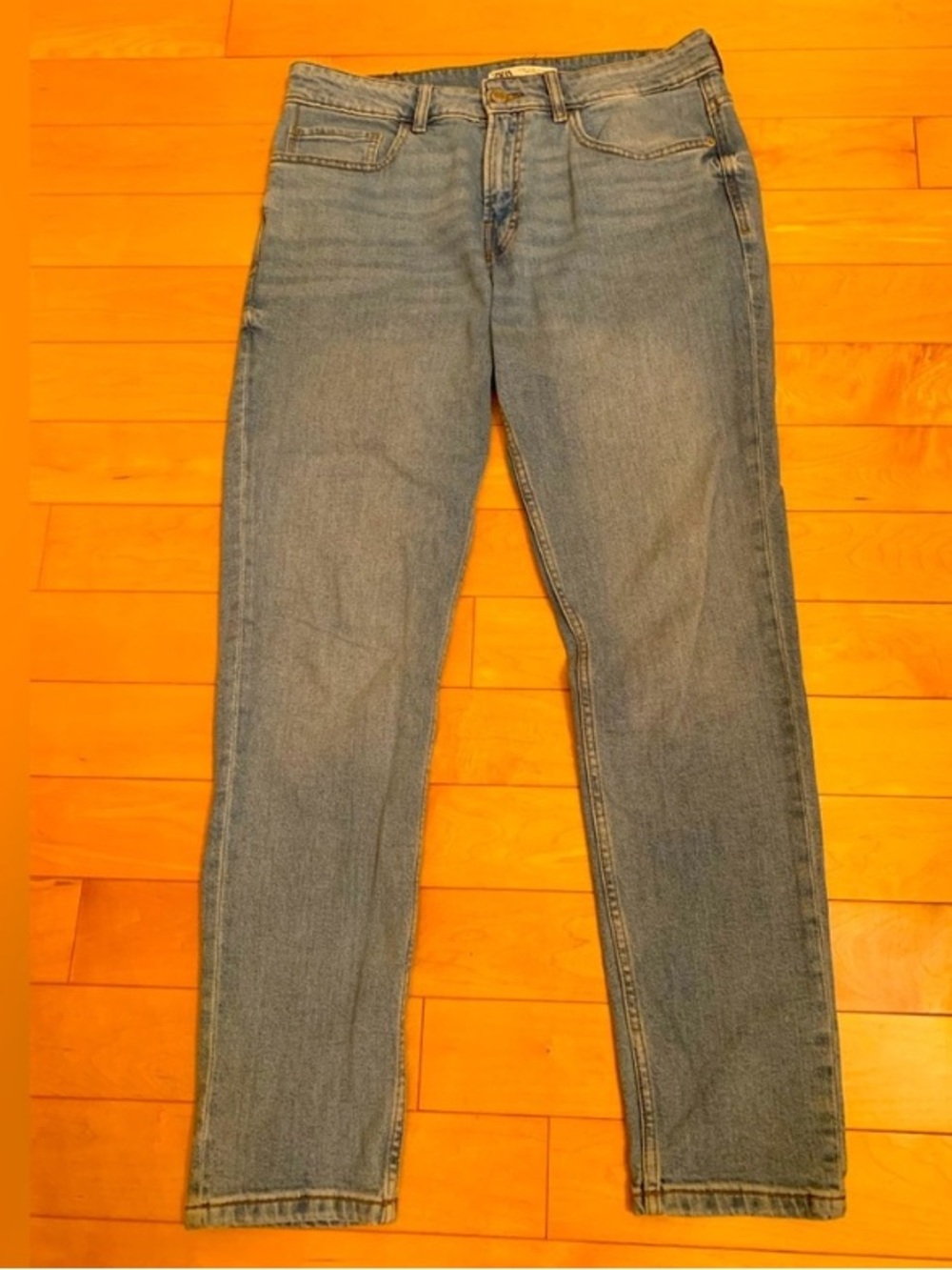 Zara Classic Blue Jeans waist